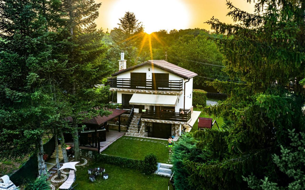 Вила Теkето I Vila Teketo Family Guest House Nikolovo المظهر الخارجي الصورة